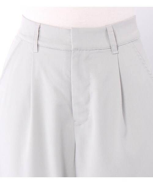 PAGEBOY（ページボーイ）の「アンクル丈タックワイドパンツ（パンツ・レディース・グレー/ブラック/ネイビー）」の7枚目の写真