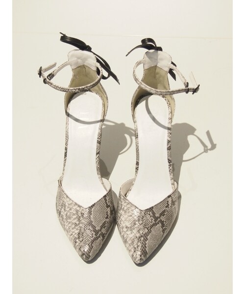 GYDA（ジェイダ）の「BACKレースUPパンプス（シューズ・レディース・オフホワイト/ブラック/ベージュ/ミックス）」の6枚目の写真