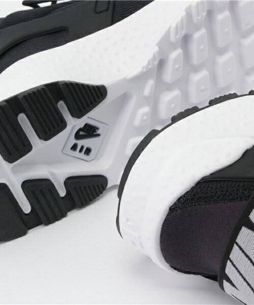 NIKE SPORTSWEAR（ナイキスポーツウェアー）の「ウィメンズ ナイキ エアハラチ ラン ウルトラ NIKE WMNS AIR HUARACHE RUN ULTRA 819151-001（スニーカー・レディース・ブラック・23cm/23.5cm/24cm/24.5cm）」の9枚目の写真