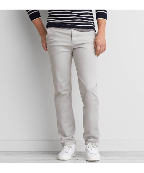 American Eagle（アメリカンイーグル）の「スリムストレートアクティブフレックスパンツ（その他パンツ・メンズ・グリーン/シルバースチール・28/30/28/32/29/30/29/32/30/30/30/32/30/34/31/30/31/32/32/30/32/32/32/34/33/30/33/32/34/30/34/32/34/34/36/30/36/32/36/34/38/32/40/32）」の2枚目の写真