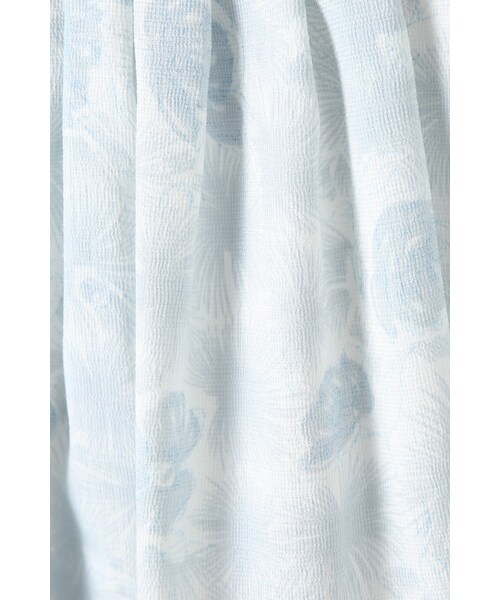 Noble（ノーブル）の「フラワープリントタックフレアーブラウス（トップス・ブルー A/ピンク A・フリー）」の16枚目の写真