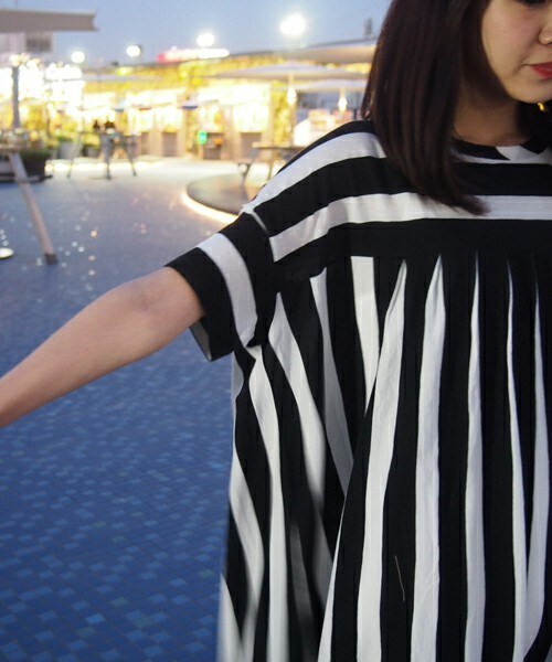 FRAPBOIS（フラボア）の「ピュールＴ（ワンピース・レディース・ブラック・1）」の4枚目の写真