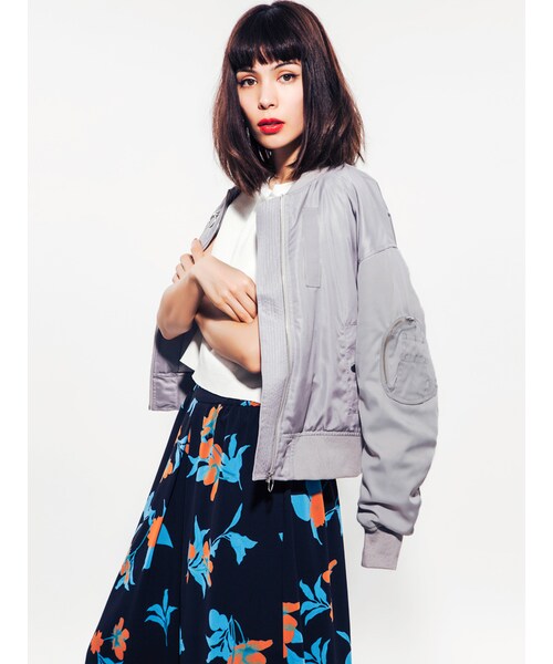 MURUA（ムルーア）の「【CASUAL】W ZIPブルゾン（ジャケット/アウター・レディース・ホワイト/グレー/ブラック・S/M）」の4枚目の写真