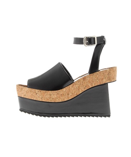 MURUA（ムルーア）の「【SHOES】Deepカバーサンダル（シューズ・レディース・ホワイト/ブラック/シルバー・35/36/37）」の2枚目の写真