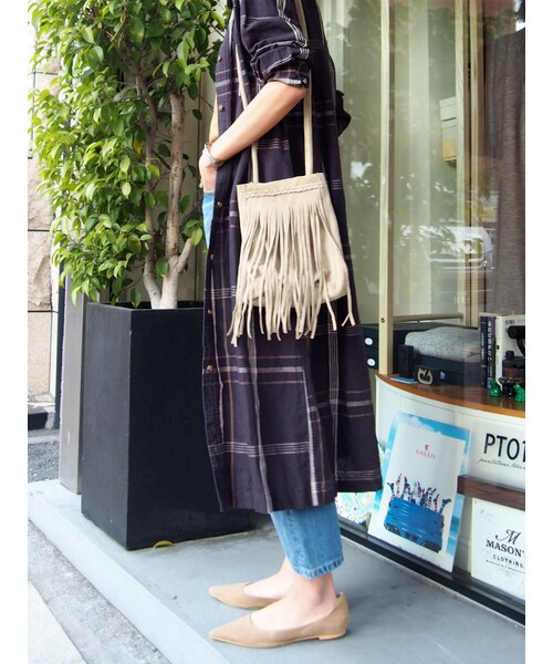 Ungrid（アングリッド）の「スウェードフリンジショルダーBAG（バッグ・レディース・グレー/ベージュ・F）」の3枚目の写真