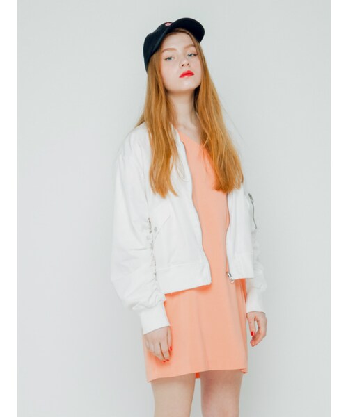 jouetie(ジュエティ)の「レースリバーシブルMA-1(ジャケット/アウター・レディース・オフホワイト/ベビーピンク/カーキ・M)」の4枚目の写真