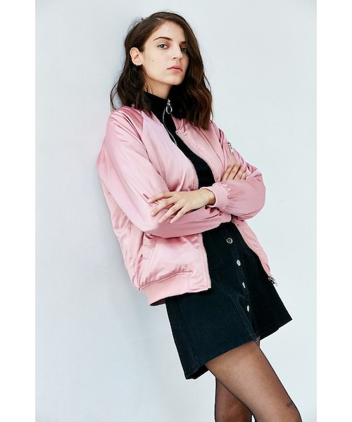 UNIF（ユニフ）の「UNIF X UO Satin Bomber Jacket（）」 - WEAR