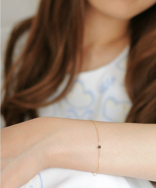 les desseins de DIEU（レデッサンドゥデュー）の「レデッサンドゥデュー 401 ヘキサグラム 六芒星 ブレスレット（ブレスレット・レディース・ゴールド・16.5cm）」の7枚目の写真