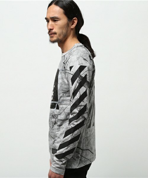 off white（オフホワイト）の「OFF WHITE 『CARAVAGGIO』カットソー（Tシャツ/カットソー・メンズ・グレー・SMALL）」の4枚目の写真