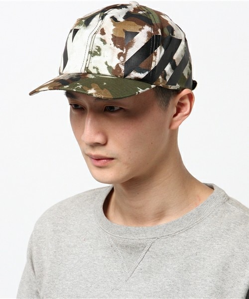 off white（オフホワイト）の「OFF WHITE カモフラベースボールキャップ（キャップ・メンズ・カーキ・FREE）」の7枚目の写真
