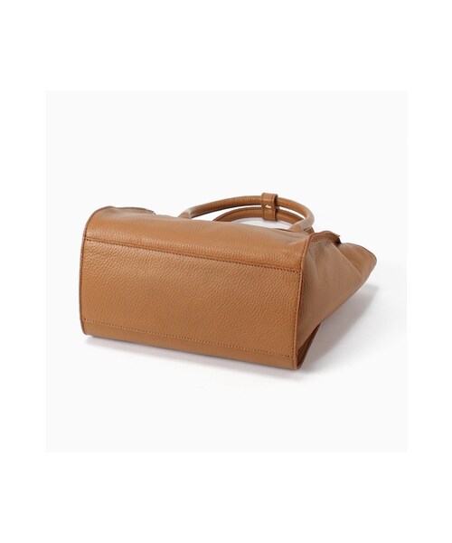 La TOTALITE（ラトータリテ）の「REGALO 2WAYミニトート◆（バッグ・キャメル/ネイビー・フリー）」の6枚目の写真