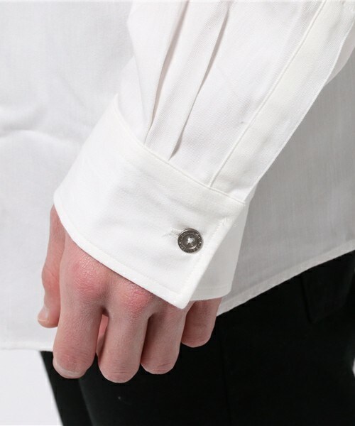 JOHN LAWRENCE SULLIVAN（ジョンローレンスサリバン）の「JOHN LAWRENCE SULLIVAN オーバーサイズデニムシャツ（シャツ/ブラウス・メンズ・ホワイト/ブラック/ダークブルー・MEDIUM）」の8枚目の写真