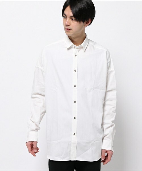 JOHN LAWRENCE SULLIVAN（ジョンローレンスサリバン）の「JOHN LAWRENCE SULLIVAN オーバーサイズデニムシャツ（シャツ/ブラウス・メンズ・ホワイト/ブラック/ダークブルー・MEDIUM）」の4枚目の写真