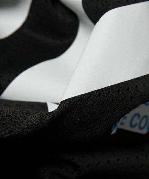 OFF－WHITE Caravaggio メッシュトラックショーツ OFF－WHITE Caravaggio メッシュトラックショーツ