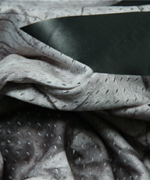 off white（オフホワイト）の「OFF WHITE マーブルメッシュショーツ（その他パンツ・メンズ・グレー・SMALL/MEDIUM/LARGE）」の11枚目の写真