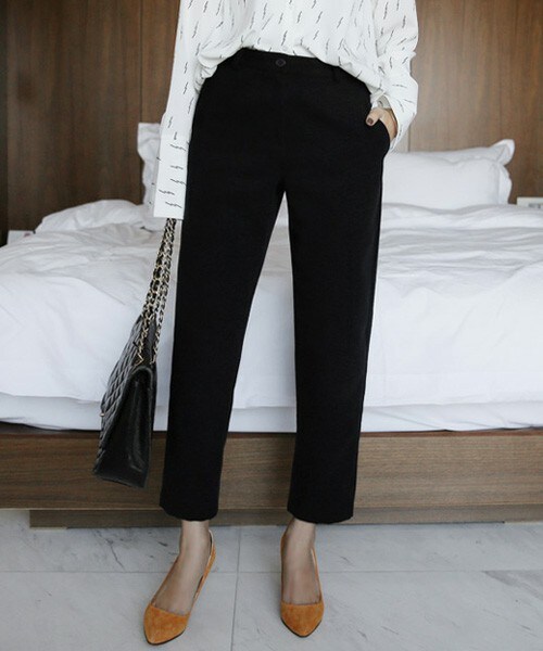 DHOLIC（ディーホリック）の「5COLORSベーシックスラックスパンツ（スラックス・レディース・アイボリー/グレー/ブラック/キャメル/ネイビー・S/M/L）」の5枚目の写真