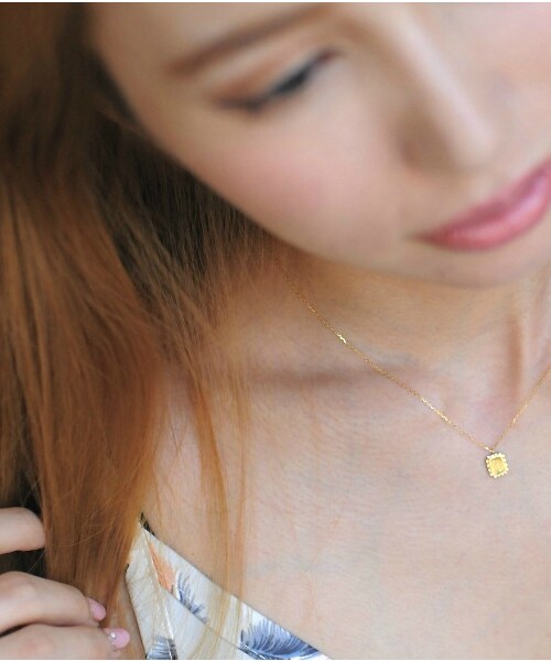 two ply（トゥープライ）の「トゥー プライ 318 ゾディアック 星座 ダイヤモンド ネックレス（ネックレス・レディース・ゴールド・40cm）」の4枚目の写真