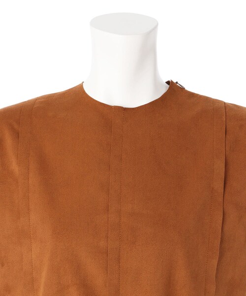 G.V.G.V.（ジーヴィージーヴィー）の「LIGHT SUEDETTE KNOTS TOP（トップス・レディース・BLACK/BROWN・36）」の5枚目の写真