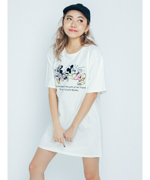 Evris エヴリス の Disney Embroidery Tシャツワンピ ワンピース Wear