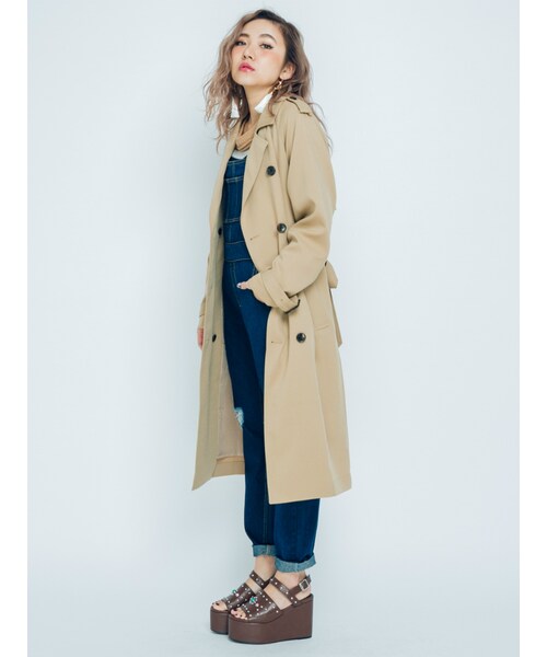 EVRIS（エヴリス）の「ロングトレンチコート（ジャケット/アウター・レディース・ベージュ/カーキ）」の4枚目の写真