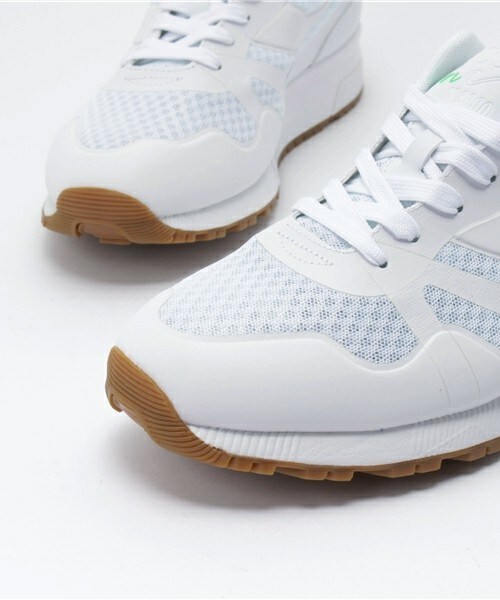 DIADORA（ディアドラ）の「メンズ ディアドラ ニュートラ トリプル 