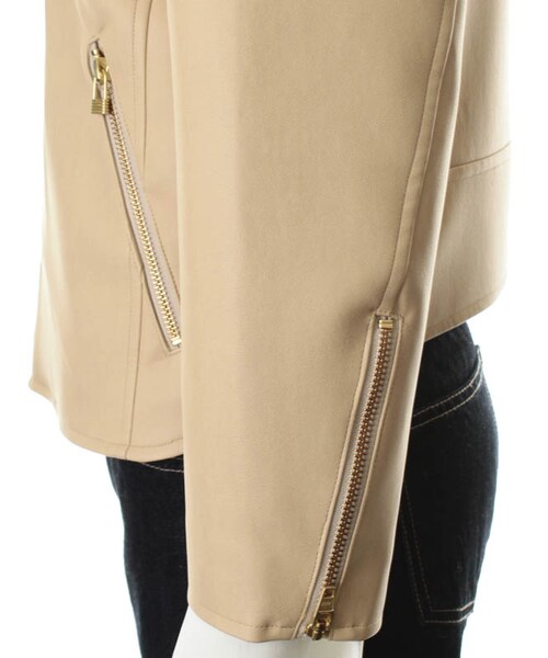 31 Sons de mode（トランテアン　ソン　ドゥ　モード）の「フェイクレザーシングルライダース（ジャケット/アウター・レディース・ベージュ/ピンク/サックスブルー・36/38）」の10枚目の写真