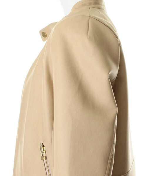 31 Sons de mode（トランテアン　ソン　ドゥ　モード）の「フェイクレザーシングルライダース（ジャケット/アウター・レディース・ベージュ/ピンク/サックスブルー・36/38）」の8枚目の写真