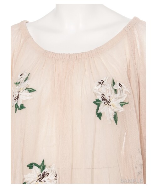 SNIDEL（スナイデル）の「フラワー刺繍チュニック（チュニック）」 - WEAR 