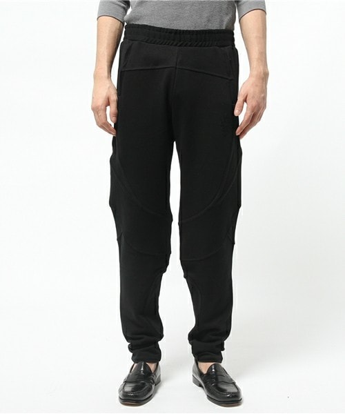 MARCELO BURLON(マルセロ・バーロン)の「MARCELO BURLON スウェットパンツ(その他パンツ・メンズ・ブラック・SMALL/MEDIUM)」の6枚目の写真