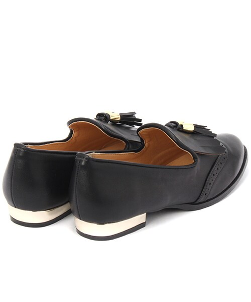 mysty woman（ミスティウーマン）の「タッセル付フラットシューズ（シューズ・レディース・オフホワイト/ブラック/ブラック系・M/L）」の5枚目の写真