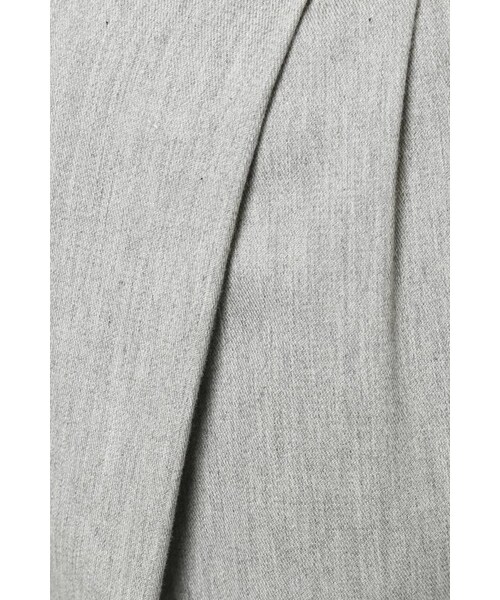 LIMITLESS LUXURY（リミットレスラグジュアリー）の「《予約》タックショートパンツ（パンツ・グレーA/ホワイト/ベージュ・36/38）」の15枚目の写真