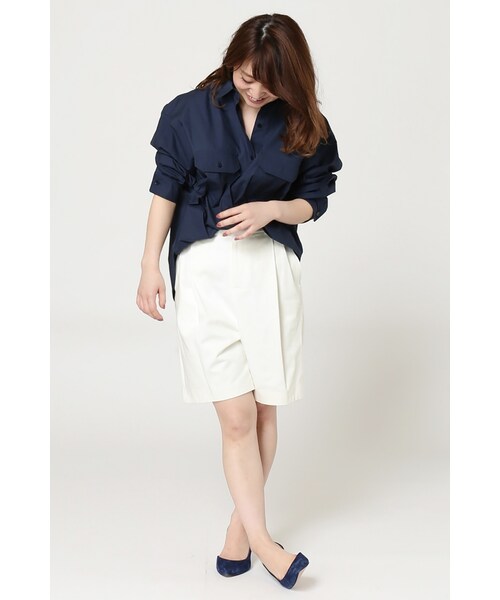 LIMITLESS LUXURY（リミットレスラグジュアリー）の「《予約》タックショートパンツ（パンツ・グレーA/ホワイト/ベージュ・36/38）」の5枚目の写真