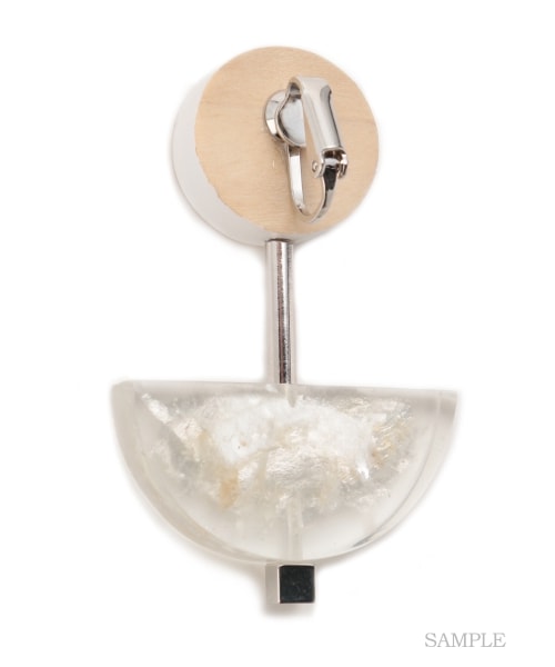 FURFUR（ファーファー）の「シェルクリアイアリング（イヤリング・レディース・IVR・F）」の3枚目の写真