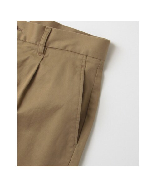 URBAN RESEARCH（アーバンリサーチ）の「PeruvianPimaタックチノパンツ（パンツ・メンズ・Beige/Black・M/L）」の11枚目の写真