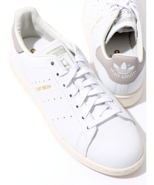 ABAHOUSE（アバハウス）の「adidas STAN SMITH（スニーカー・メンズ・グレー/ブラック/グリーン・1/2/3）」の3枚目の写真