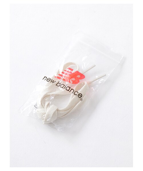 earth music&ecology(アースミュージックアンドエコロジー)の「New BalanceCW620×earth スニーカー(シューズ・ライトベージュ/ネイビー・23cm/23.5cm/24cm/24.5cm)」の15枚目の写真