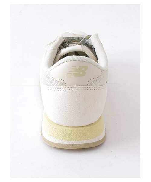earth music&ecology(アースミュージックアンドエコロジー)の「New BalanceCW620×earth スニーカー(シューズ・ライトベージュ/ネイビー・23cm/23.5cm/24cm/24.5cm)」の9枚目の写真