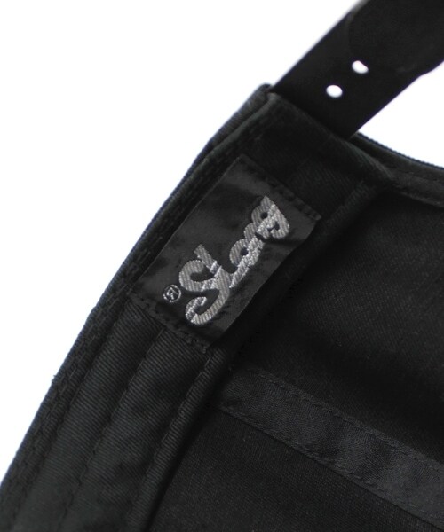 RNA（アールエヌエー）の「＜予約＞ミニロゴバックスナップキャップ（帽子・レディース・ホワイト/ブラック/ブルー・F）」の9枚目の写真