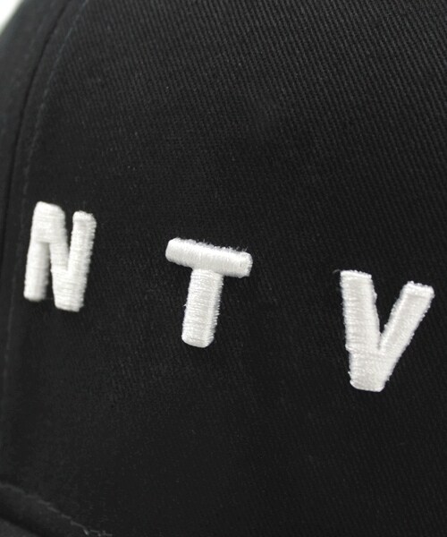 RNA（アールエヌエー）の「＜予約＞ミニロゴバックスナップキャップ（帽子・レディース・ホワイト/ブラック/ブルー・F）」の10枚目の写真