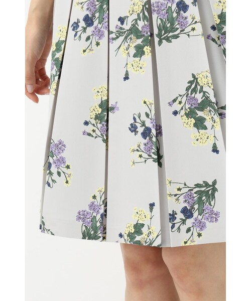 La TOTALITE(ラトータリテ)の「ブーケフラワータックスカート(スカート・グレーB/ネイビー・36/38)」の11枚目の写真