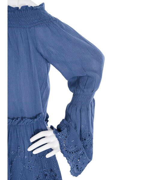 dazzlin（ダズリン）の「【sc】オフショル刺繍スモック（ワンピース/ドレス・レディース・オフホワイト/ピンク/ブルー・F）」の9枚目の写真