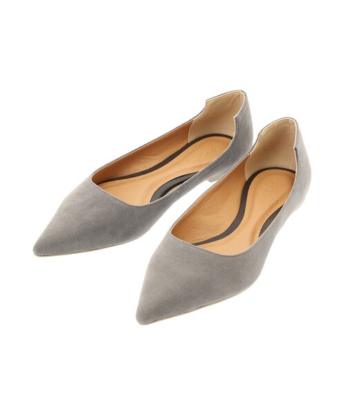 Ungrid（アングリッド）の「フェイクスウェードポインテッドフラットシューズ（シューズ・レディース・グレー/ベージュ・S/M/L）」の5枚目の写真