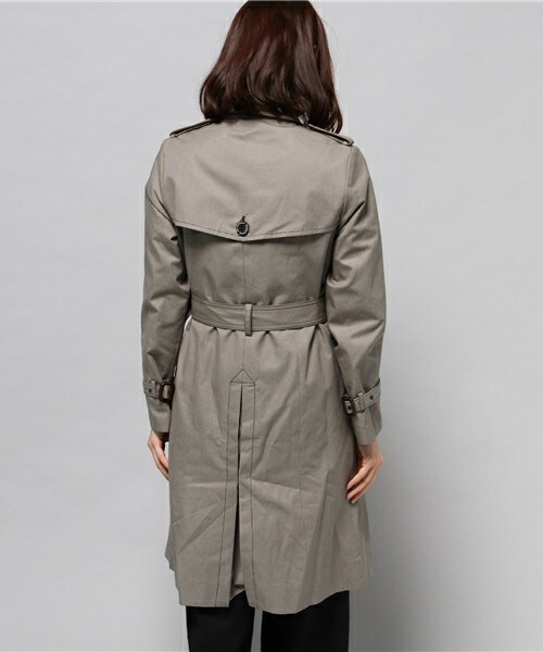 DUL DE VERRE（ダルデベール）の「トレンチコート（トレンチコート・レディース・ブラウン/ベージュ・MEDIUM）」の5枚目の写真