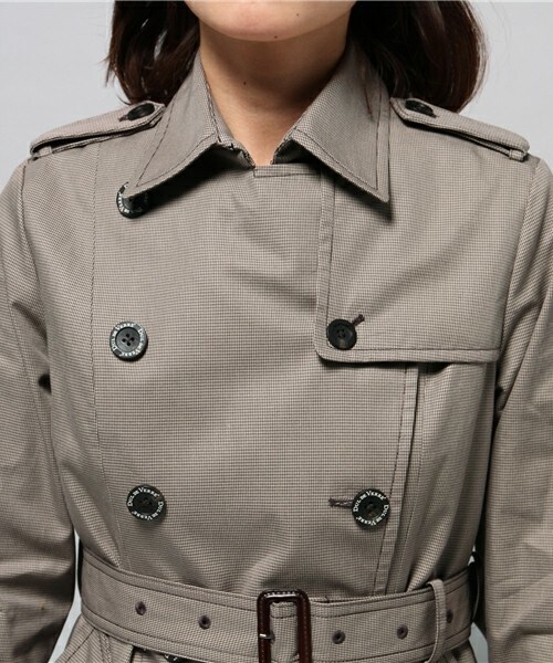 DUL DE VERRE（ダルデベール）の「トレンチコート（トレンチコート・レディース・ブラウン/ベージュ・MEDIUM）」の6枚目の写真