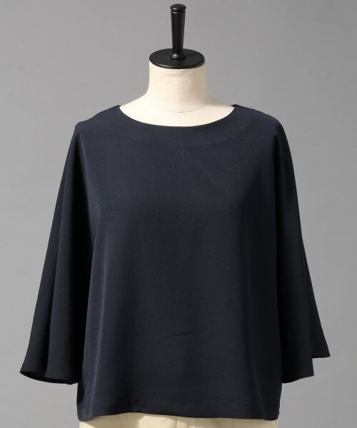 BLISS POINT（ブリスポイント）の「GZドルマンフレアスリーブブラウス（トップス・レディース・ホワイト/ピンク/ブラウン/カーキ/ネイビー・M/L）」の5枚目の写真