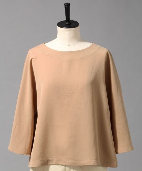 BLISS POINT（ブリスポイント）の「GZドルマンフレアスリーブブラウス（トップス・レディース・ホワイト/ピンク/ブラウン/カーキ/ネイビー・M/L）」の2枚目の写真