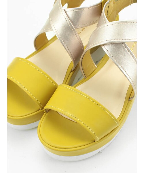 31 Sons de mode（トランテアン　ソン　ドゥ　モード）の「≪春カタログ掲載ITEM≫バイカラーベルトサンダル（シューズ・レディース・イエロー/キャメル/ブラック・S/M/L）」の7枚目の写真