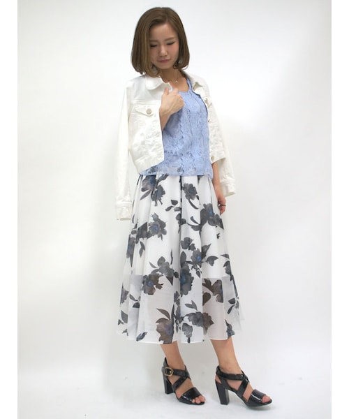 31 Sons de mode（トランテアン　ソン　ドゥ　モード）の「≪森 星ちゃん着用≫オーガンジーフラワープリントスカート（スカート・レディース・ピンク/オフホワイト・36）」の3枚目の写真