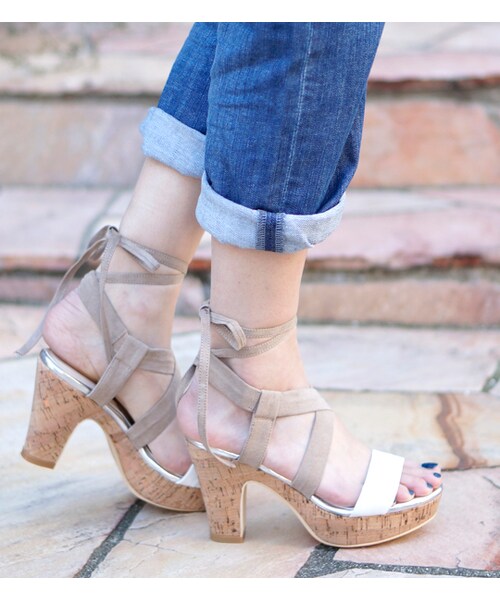 laboratory work（ラボラトリーワーク）の「【laboratory work】ソフトクロスサンダル（シューズ・レディース・ホワイト/ブラック/ターコイズ・M/L）」の4枚目の写真