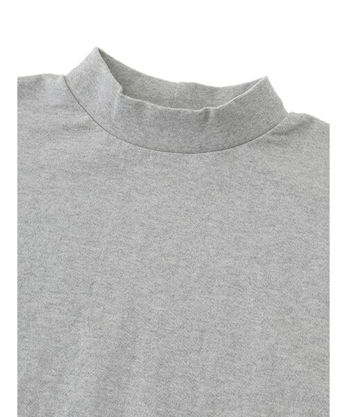 w closet（ダブルクローゼット）の「ボリューム袖ハイネックプルオーバー（トップス・レディース・オフホワイト/グレー/ベージュ/チャコールグレー・FREE）」の8枚目の写真